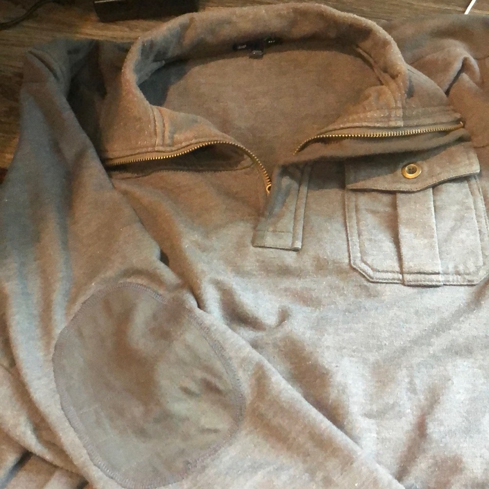 Sweater - Picture 2 of 2
